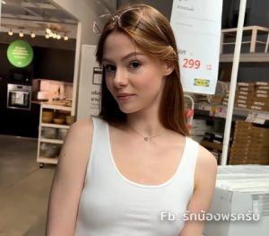 อยู่ในห้างยังสร้างเรื่องเสียว Walk Through Bedroom Store With Step Sister Ends In Public Sex